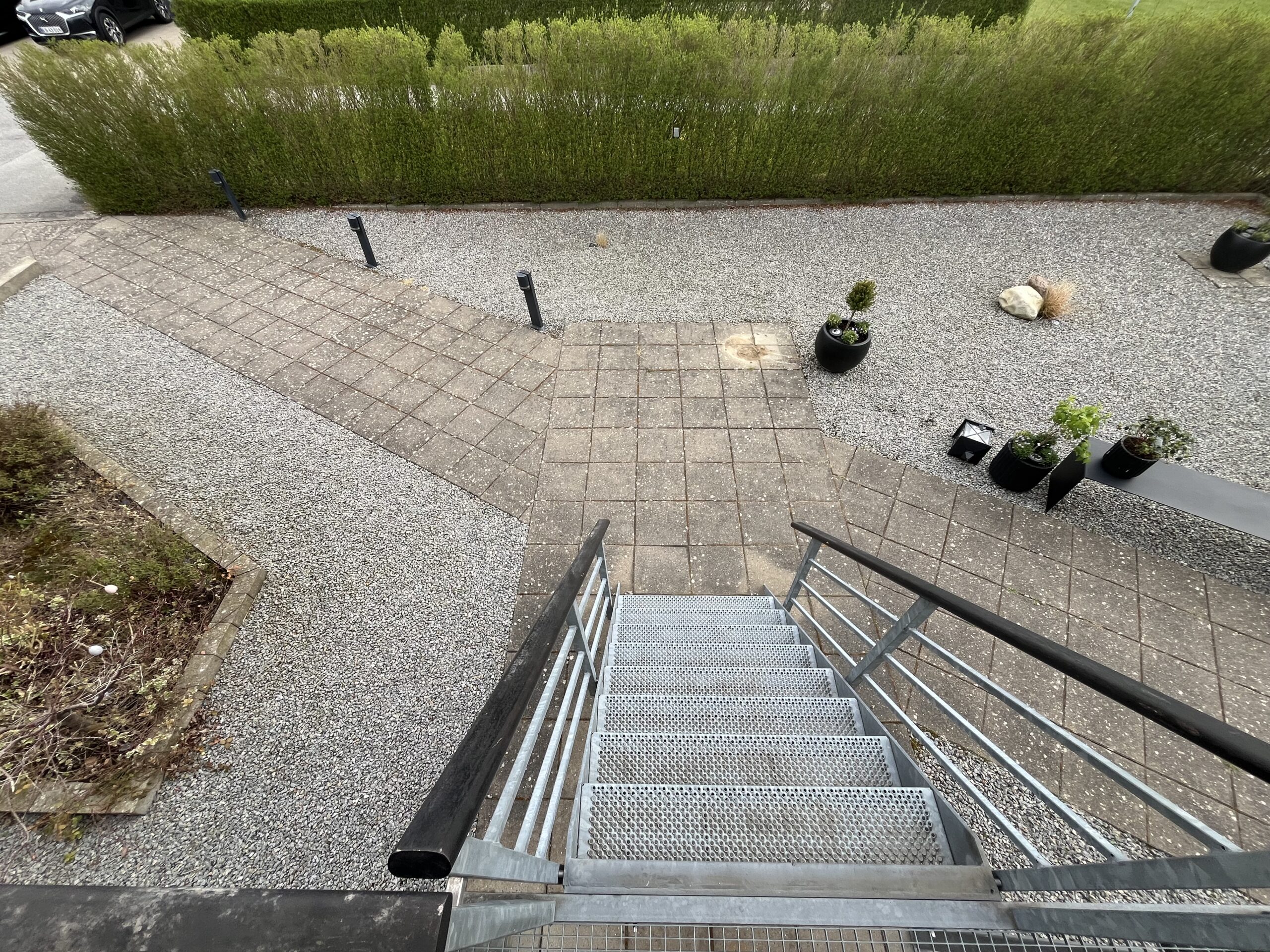 image00025